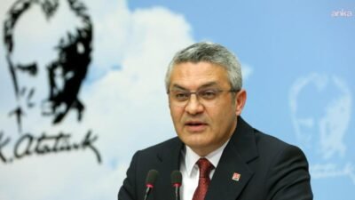 CHP İstanbul Milletvekili Oğuz Kaan Salıcı, CHP'nin 38. Olağan Kurultayı'nın