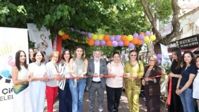 Çiğli Belediyesi’nin kurslarında eğitim alan kadınların yıl boyunca hazırladığı el