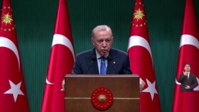 Cumhurbaşkanı Recep Tayyip Erdoğan, Kabine Toplantısı’nın ardından yaptığı açıklamada “Kamu