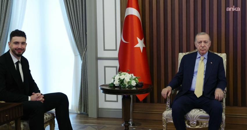 Cumhurbaşkanı Recep Tayyip Erdoğan, NBA'de Houston Rockets forması giyen milli