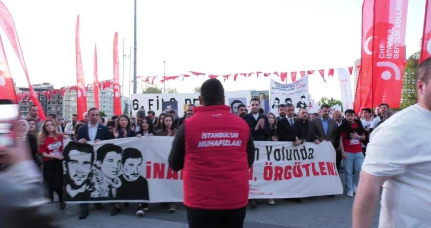 Tam bağımsız Türkiye ülküsünün savunucuları Deniz Gezmiş, Yusuf Aslan ve