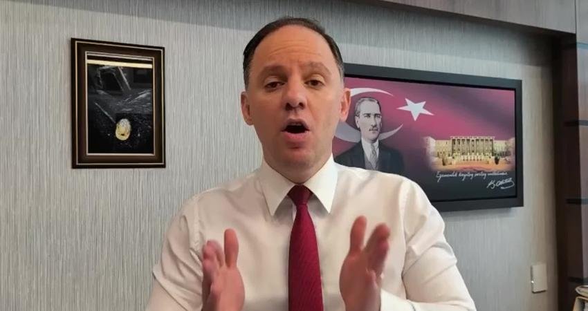 CHP Genel Başkan Yardımcısı Deniz Yavuzyılmaz, İzmir’deki üç önemli otoyola ilişkin
