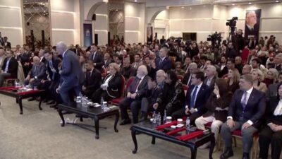 İYİ Parti Genel Başkanı Müsavat Dervişoğlu, “Bugün otoriter yönetimlerin yükselişi