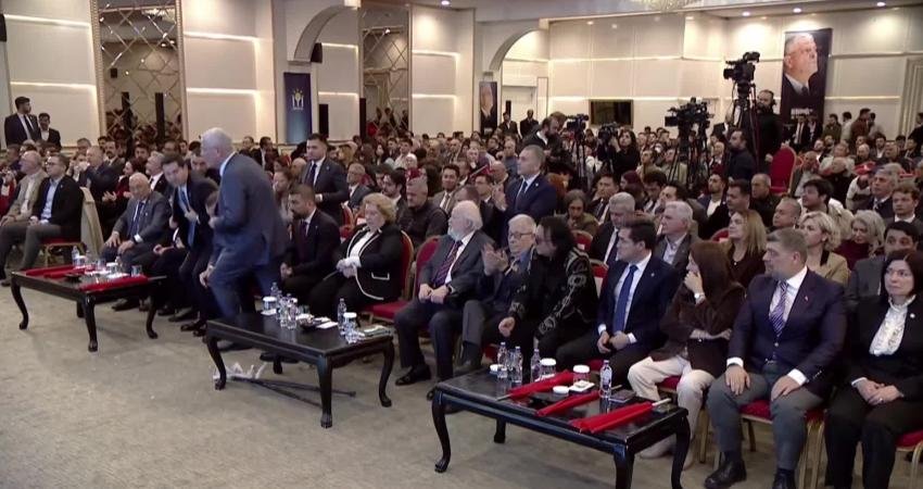 İYİ Parti Genel Başkanı Müsavat Dervişoğlu, “Bugün otoriter yönetimlerin yükselişi