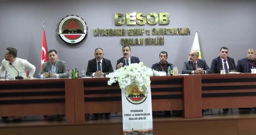 Diyarbakır Esnaf ve Sanatkarlar Odaları Birliği Genel Kurulu'nda tekrar başkan