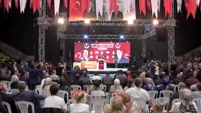 BBP Genel Başkanı Mustafa Destici, "Nüfusumuzun da aşağı doğru gittiği