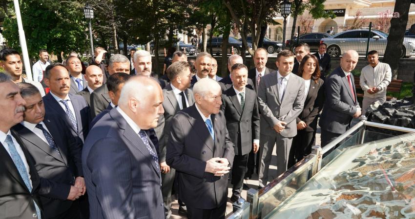MHP Genel Başkanı Devlet Bahçeli,  "Başbuğumuz Alparslan Türkeş Bey