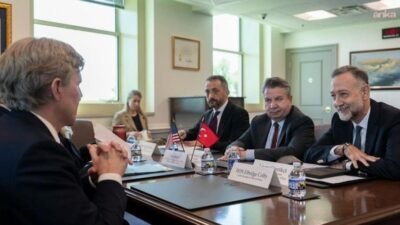 Dışişleri Bakan Yardımcısı Levent Gümrükçü, Washington’da ABD’li yetkililerle bir araya
