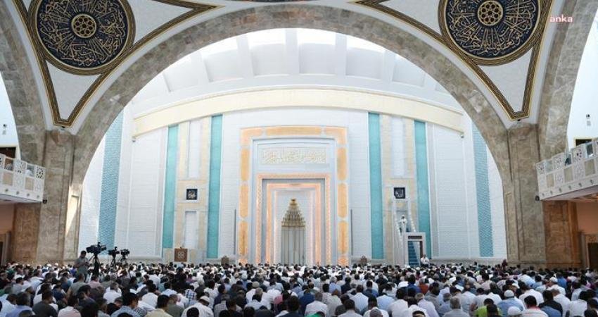 Diyanet İşleri Başkanlığı’nın cuma hutbesinde dijital mecralarda söz ahlakının ihlal