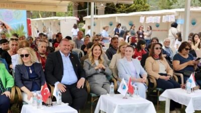 Menderes Belediyesi’nin düzenlediği Engelsiz Festival 2’nci gününde sürüyor. Festivalde CHP