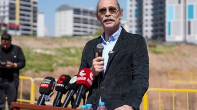 Etimesgut Belediye Başkanı Erdal Beşikcioğlu, Alzheimer Merkezi Temel Atma Töreni'nde