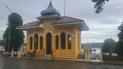 Edirne’nin tarihi gar binaları, tren vagonları ve taş avlularına yayılan