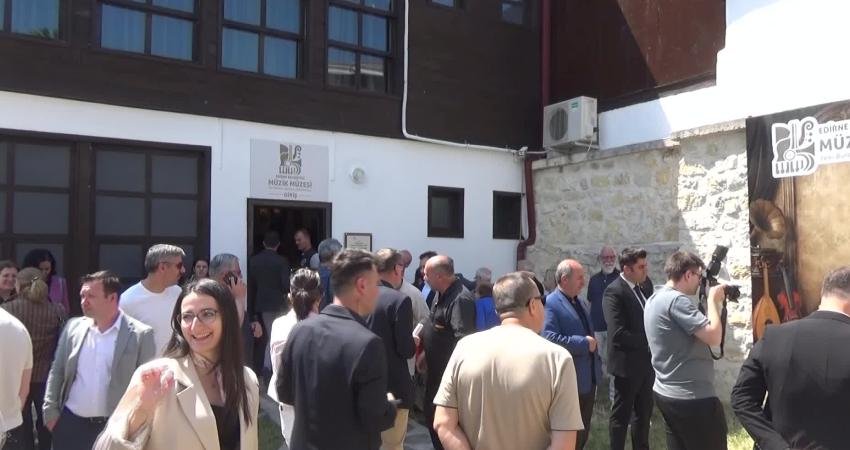 Edirne Belediyesi tarafından oluşturulan Müzik Müzesi ve Zeki Bülent Ağcabay