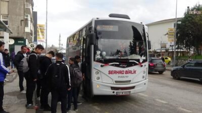 Edirne’de toplu ulaşım ve servis ücretlerine zam yapıldı. Sivil biniş