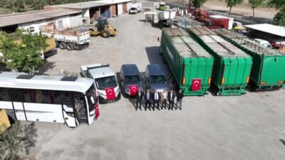Edremit Belediyesi, hizmet kapasitesini artırmak amacıyla araç filosuna üç adet