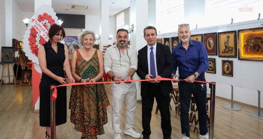 Efeler Belediyesi destekleriyle hazırlanan, ahşap sanatçısı Engin Birsoy’un "19 Mayıs