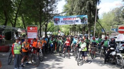 Efeler Belediye Başkanı Anıl Yetişkin’in ev sahipliğinde, Bisikletliler Derneği Aydın
