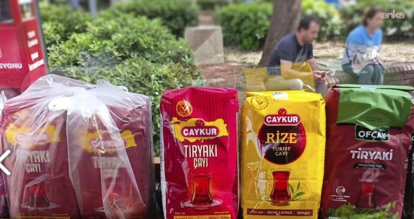 Efeler Belediye Başkanı Anıl Yetişkin tarafından yaşama geçirilen çay ikramı