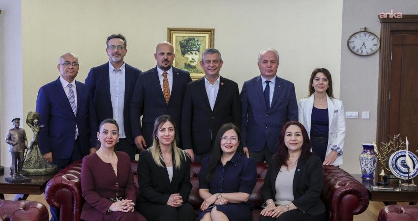 CHP Genel Başkanı Özgür Özel, destek ve dayanışma ziyaretinde bulunan