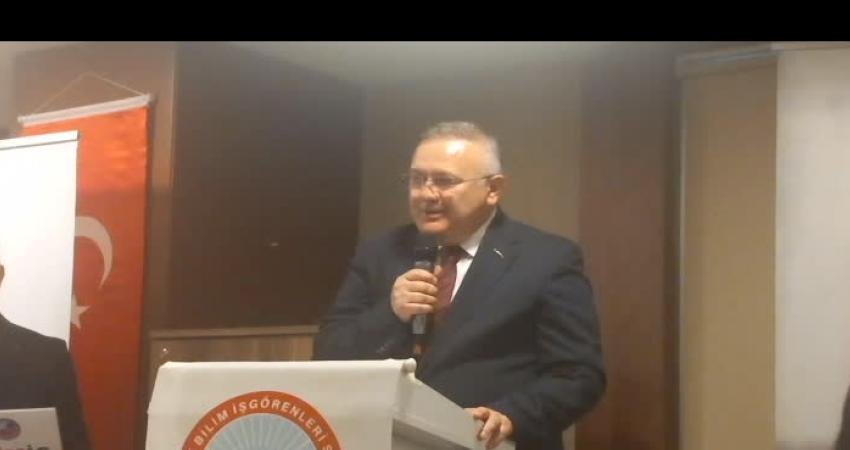 Eğitim İş Samsun Şubesi’nin "İlkadım Onur Ödülü", gazeteci Özlem Gürses’e