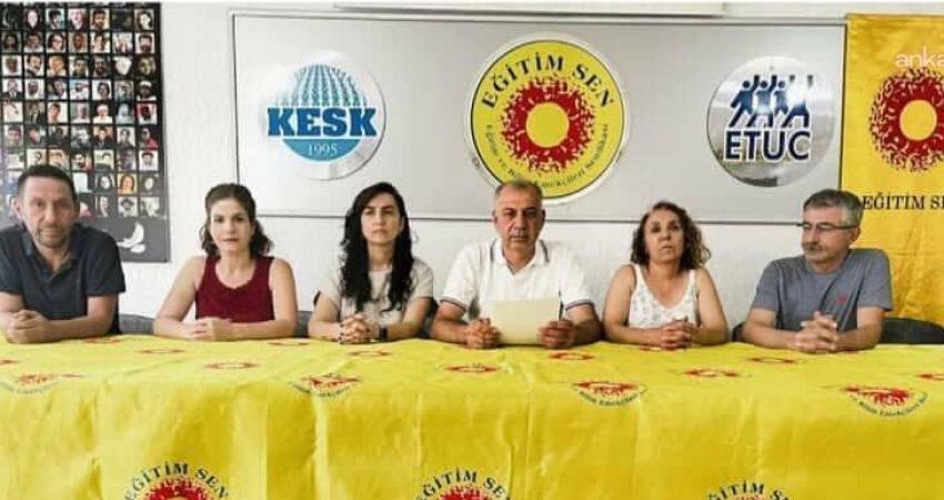 Eğitim-Sen Gaziantep Şubesi, öğretmenlere dağıtıldığı belirtilen kahve kartlarına tepki gösterdi.
