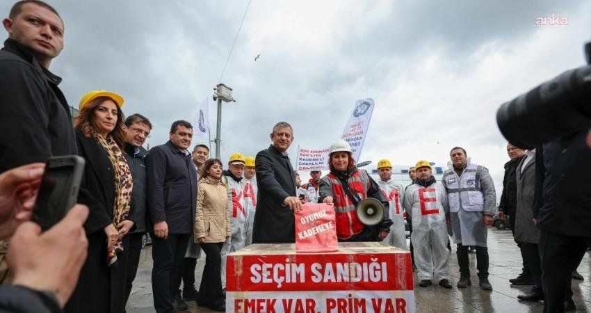 Emeklilikte Adalet Derneği, 1 Mayıs Emek ve Dayanışma Günü’nde Kadıköy’de