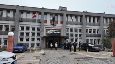 Giresun'un Keşap ilçesinde 68 yaşındaki emekli öğretmen Abdullah Coşkun'un, maddi