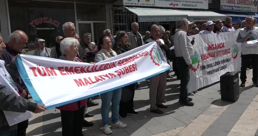 Tüm Emekliler Sendikası Malatya Şubesi üyeleri, yaklaşan Kurban Bayramı öncesinde