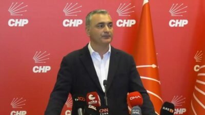 Eski CHP İstanbul Milletvekili Müslim Sarı, CHP Genel Merkezi'nde yaptığı