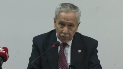 Eski TBMM Başkanı Bülent Arınç, 15 Temmuz darbe girişiminin ardından