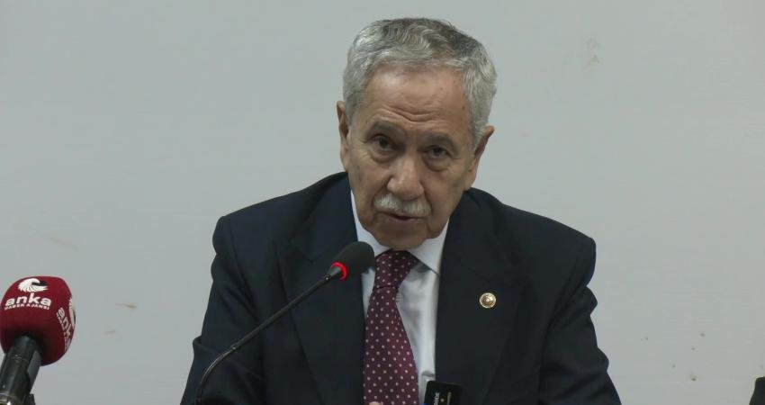 Eski TBMM Başkanı Bülent Arınç, 15 Temmuz darbe girişiminin ardından
