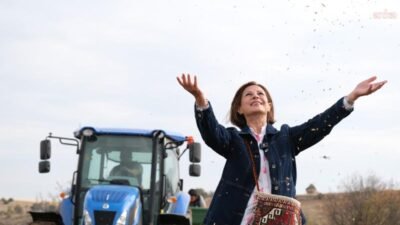 Eskişehir Büyükşehir Belediye Başkanı Ayşe Ünlüce, üretimin ve üreticinin her