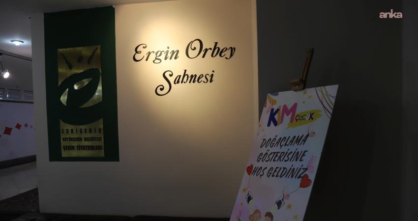 Eskişehir Büyükşehir Belediyesi, sanata ve sanatçıya desteğini bir adım daha