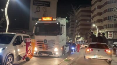Galatasaray'ın 26. kez şampiyonluğunu ilan etmesinin ardından yurdun çeşitli şehirlerinde