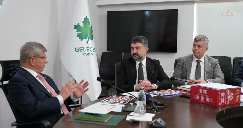 Gelecek Partisi Genel Başkanı Ahmet Davutoğlu, Ankara Kent Konseyi Başkanı