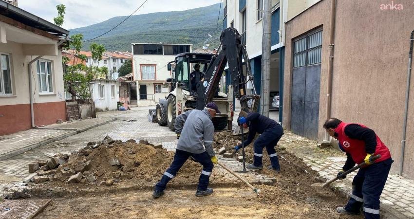 Gemlik Belediyesi Acil Müdahale Ekibi, ilçe genelinde ihtiyaç duyulan noktalarda