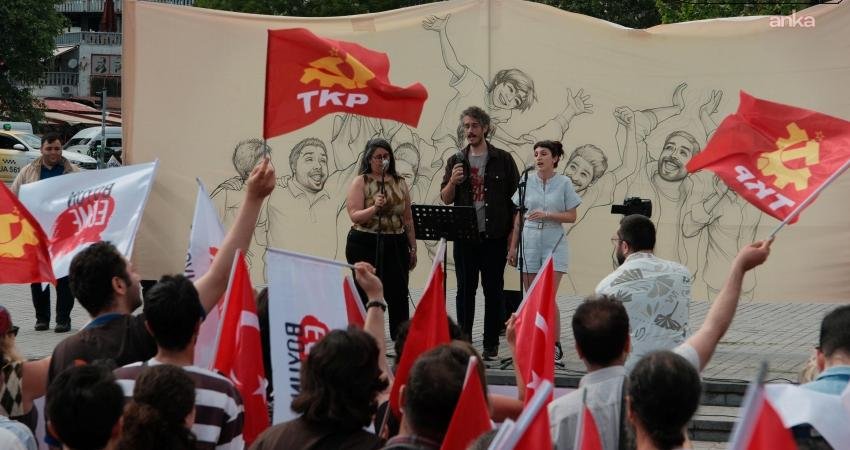 Gezi’nin yıl dönümünde TKP Beşiktaş’ta açıklama yaptı: “Sahte hesaplaşmalardan kurtulmalıyız” Gezi Direnişi’nin 13. yıl dönümünde Türkiye Komünist Partisi (TKP) bir