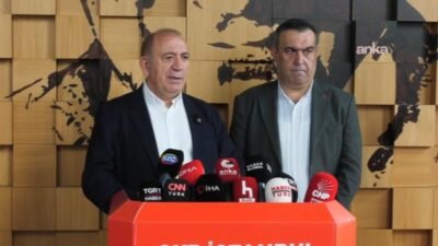 Eski CHP Genel Sekreteri Gürsel Tekin, partideki kurultay tartışmalarına ilişkin