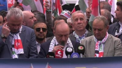 HAK-İŞ Konfederasyonu, ABD'nin Ankara Büyükelçiliği önünde düzenlediği eylemde, Küresel Sumud