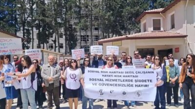 Hatay'da sağlık emekçileri, Hakkari'de Aile ve Sosyal Hizmetler İl Müdürlüğü’nde