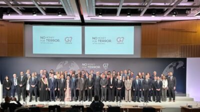 Hazine ve Maliye Bakanı Şimşek: Stablecoinler terör finansmanında daha fazla kullanılıyor Şimşek, Paris’teki “Teröre Para Yok” konferansında ABD dolarına sabitlenen dijital