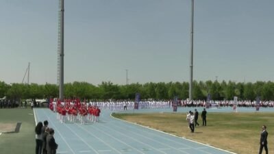 İBB Başkanvekili Nuri Aslan, Maltepe Kenan Onuk Stadyumu’nda düzenlen 19