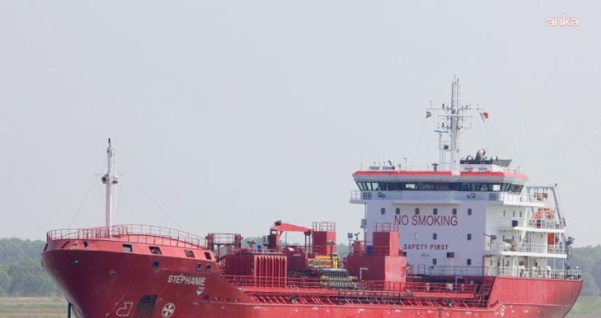 İran Devrim Muhafızları, Hürmüz Boğazı’nda seyreden bir petrol tankerinin yapılan