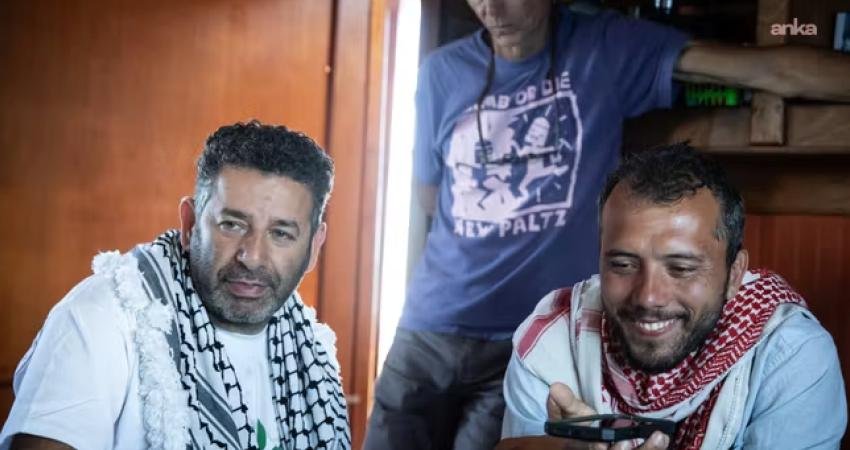 İsrail donanması tarafından Akdeniz’de durdurulan Gazze'ye yardım götürmek için yola