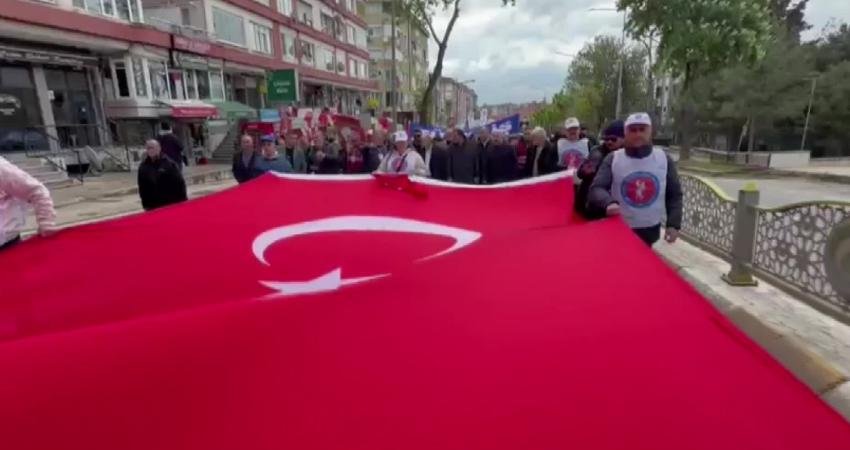 İYİ Parti Genel Başkanı Müsavat Dervişoğlu, Edirne’de kutlanan 1 Mayıs