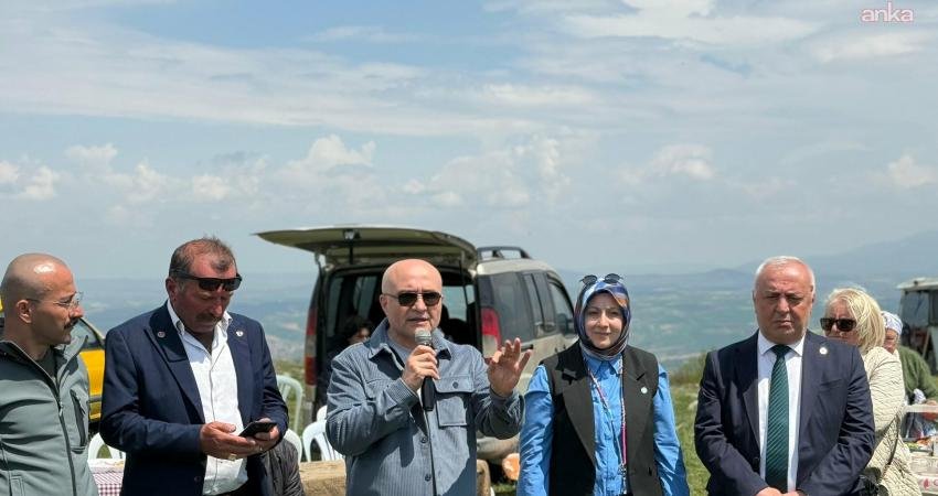 İYİ Parti Genel Başkan Yardımcısı Erhan Usta, Samsun'un Havza İlçesinde 3