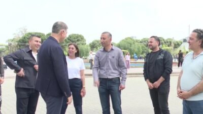 İzmir Büyükşehir Belediyesi'nin düzenlediği Balkon ve Bahçe Bitkileri Festivali’nde Kültürpark