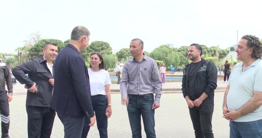 İzmir Büyükşehir Belediyesi'nin düzenlediği Balkon ve Bahçe Bitkileri Festivali’nde Kültürpark