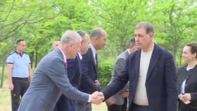 İzmir Büyükşehir Belediye Başkanı Cemil Tugay, Anneler Günü dolayısıyla düzenlenen