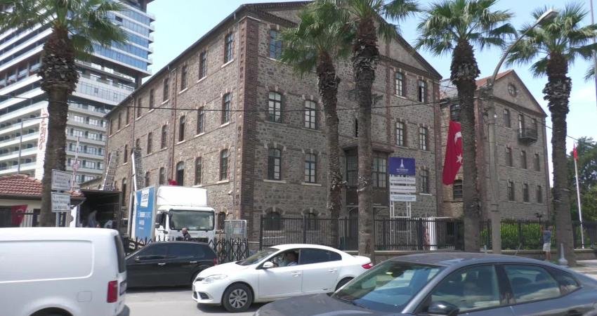 İzmir Büyükşehir Belediyesi tarafından restore edilerek “Meslek Fabrikası” olarak kullanılan